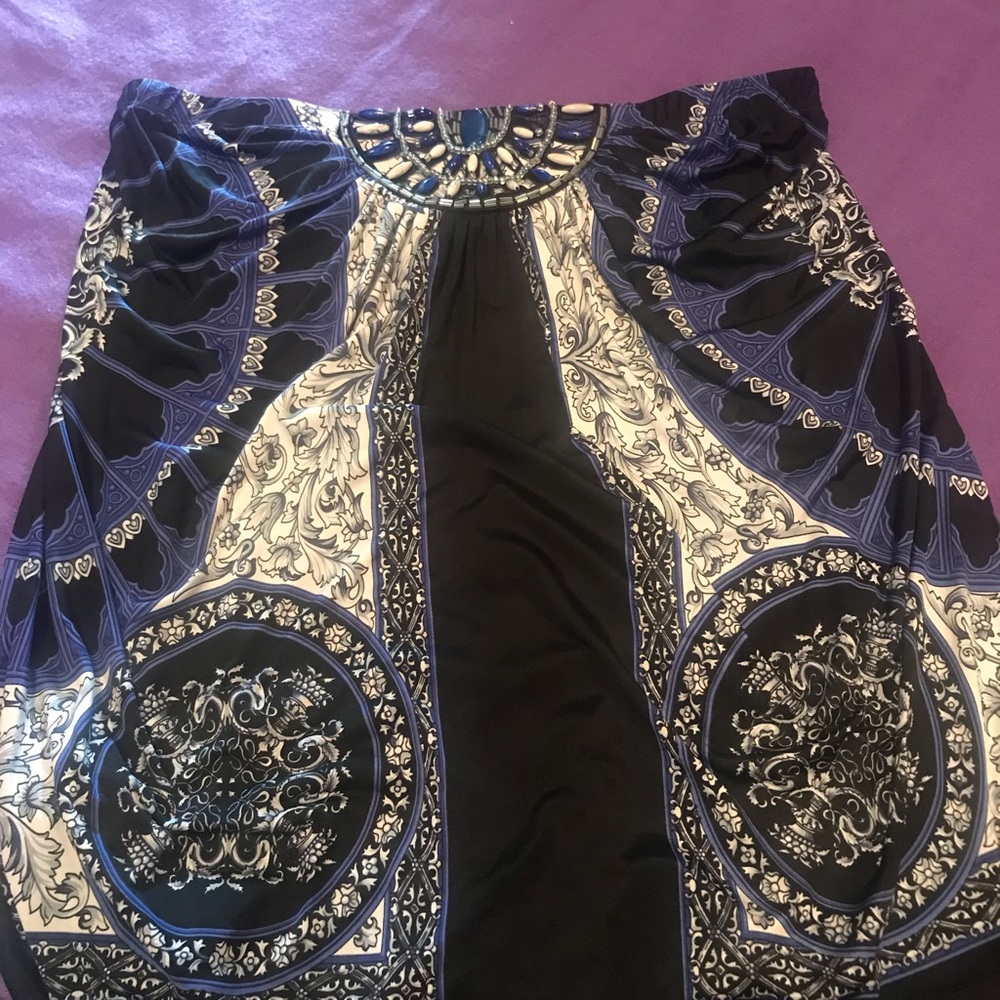 Maurice’s Bandeaux top. New multi-color Size 0